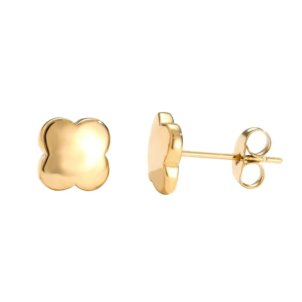 Goldene Ohrstecker in Blumendesign, glatt poliert, minimalistisch und glänzend