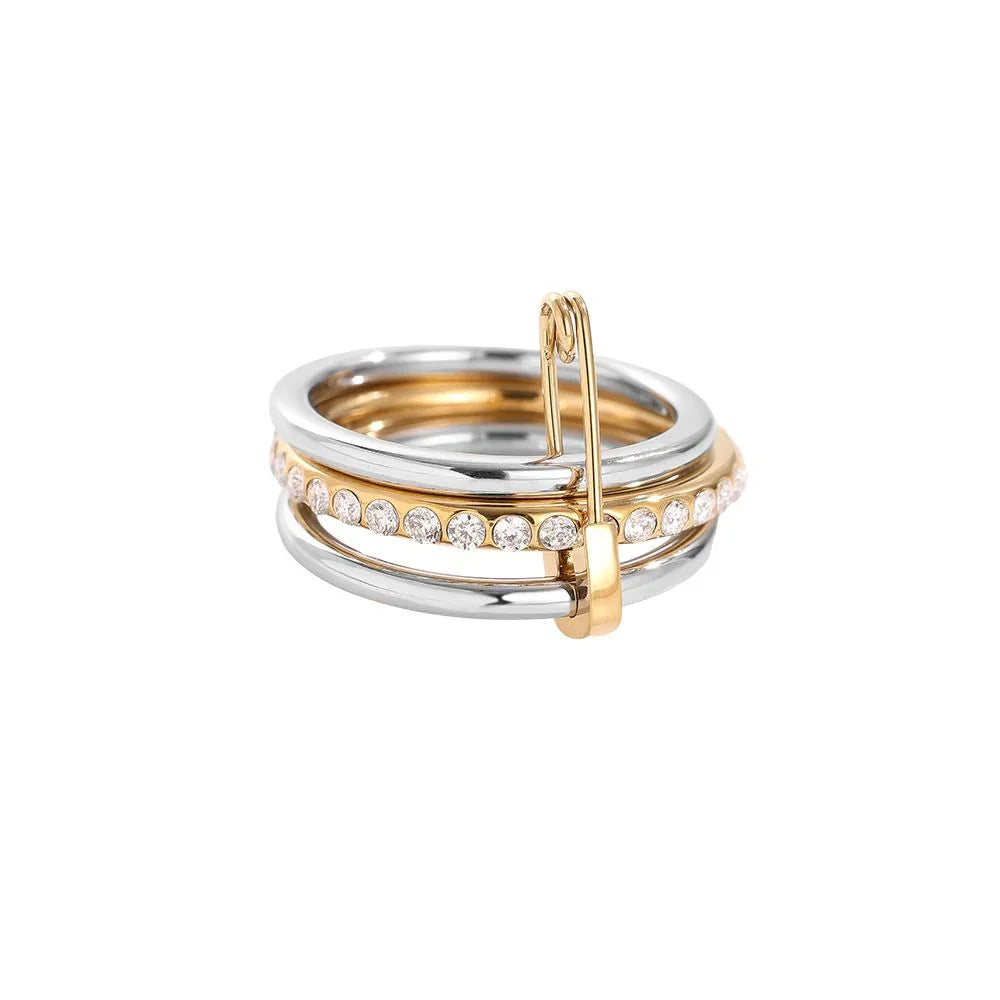 Mehrreihiger Ring aus Silber und Gold mit Diamanten und Sicherheitsnadel-Design