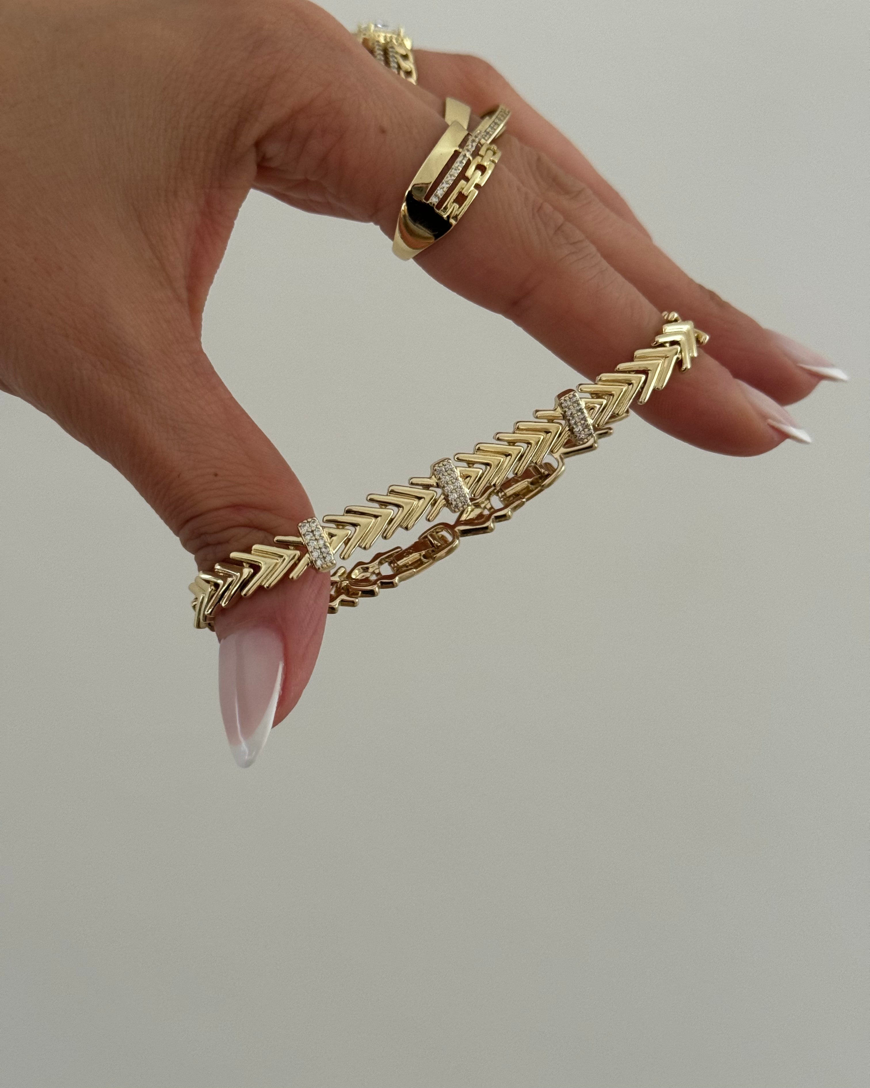 Armband VIP Arrow Cube -14K vergoldet