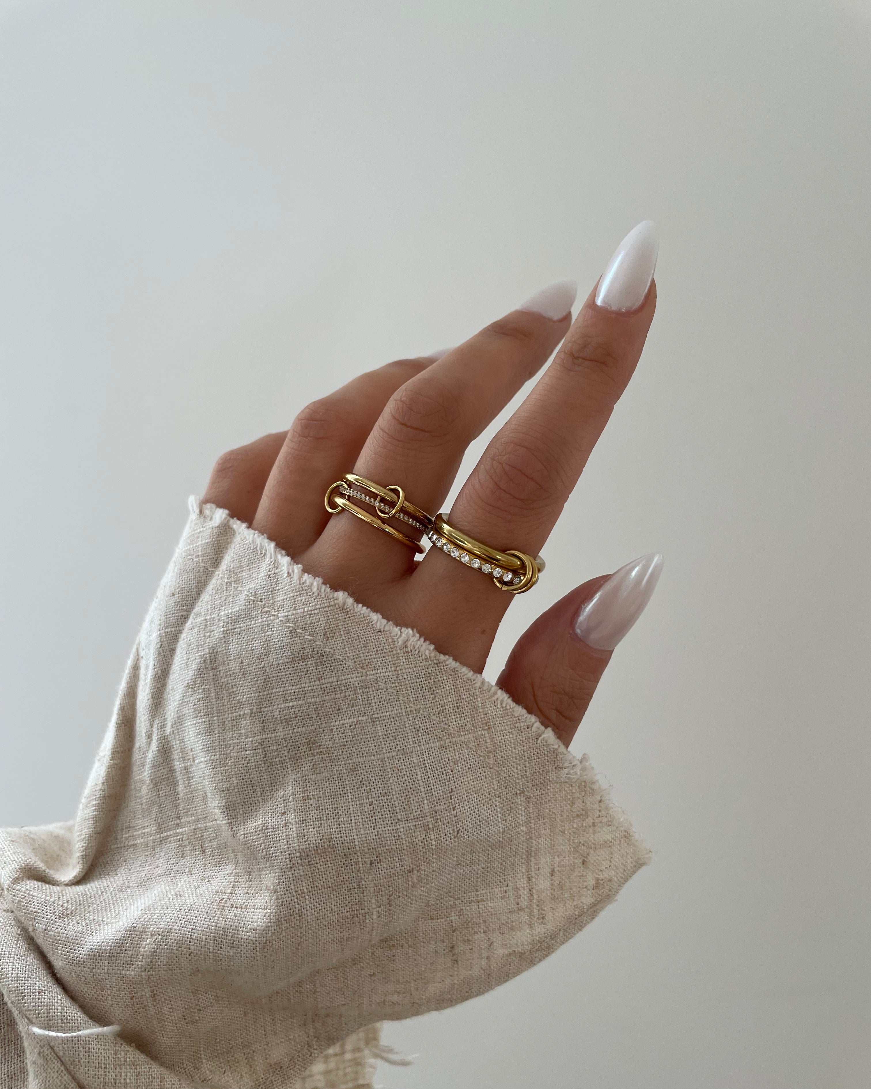 Ring Pave Flow Diamond
