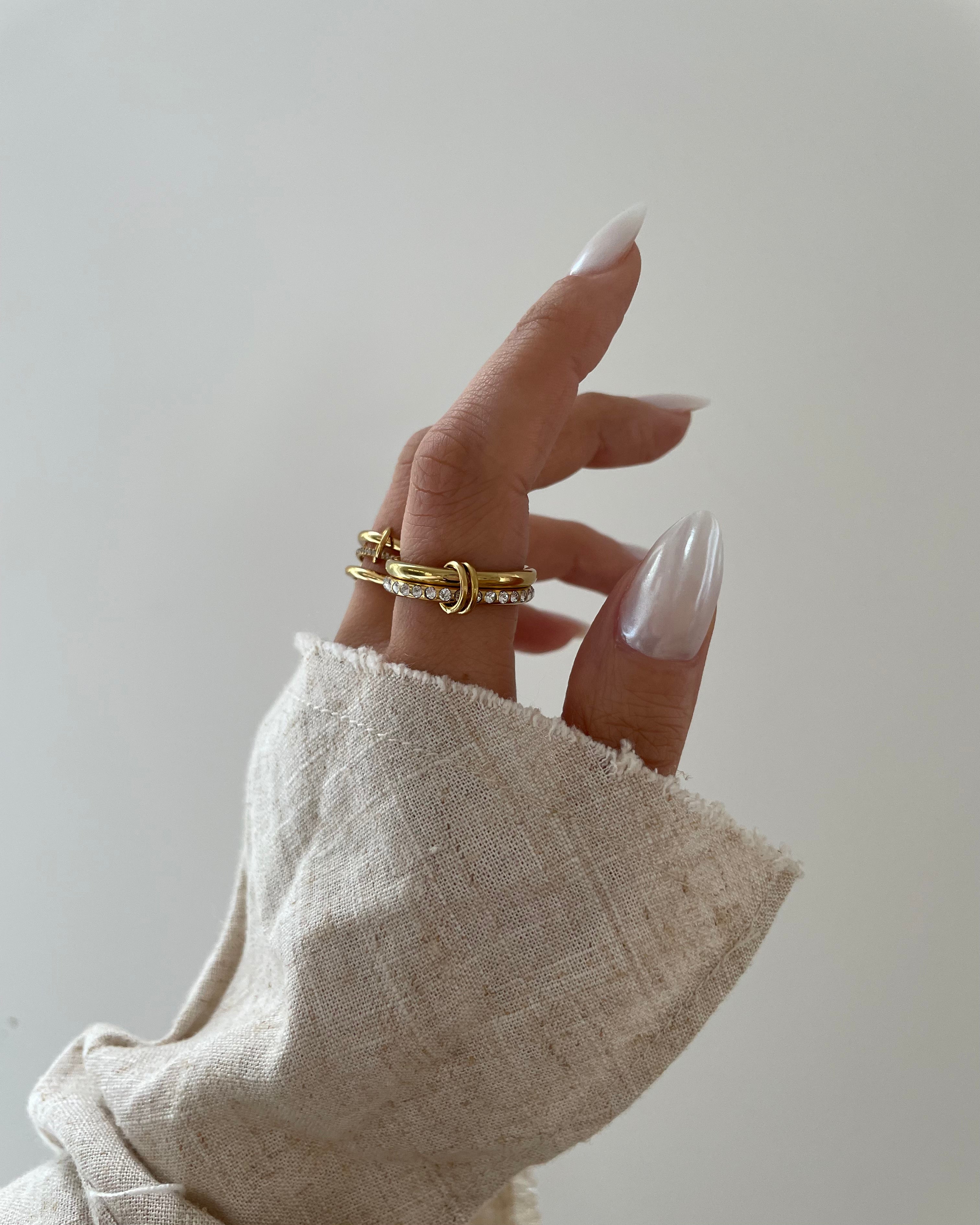 Ring Pave Flow Diamond