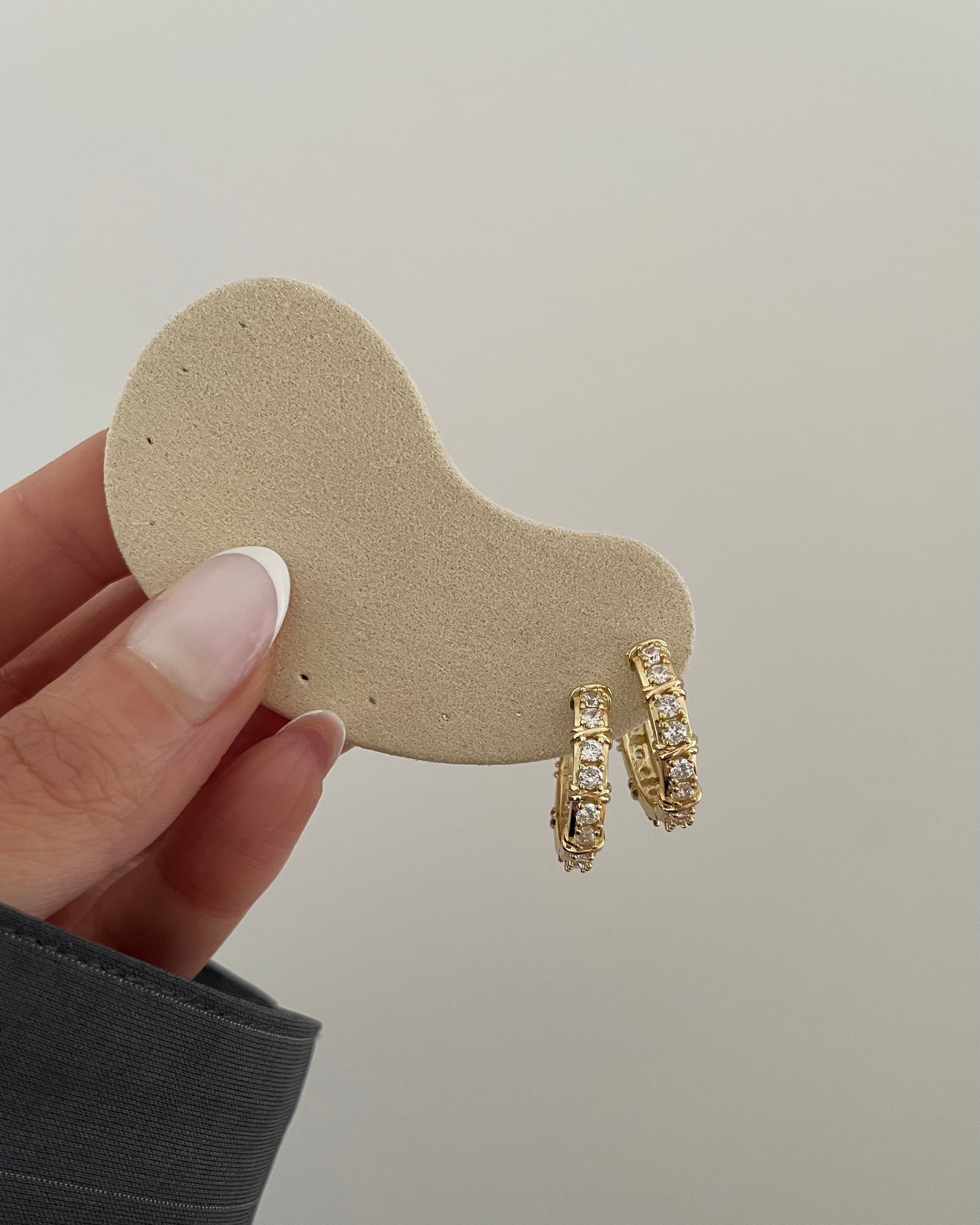 Creolen VIP Cyrstal Chain -14K vergoldet