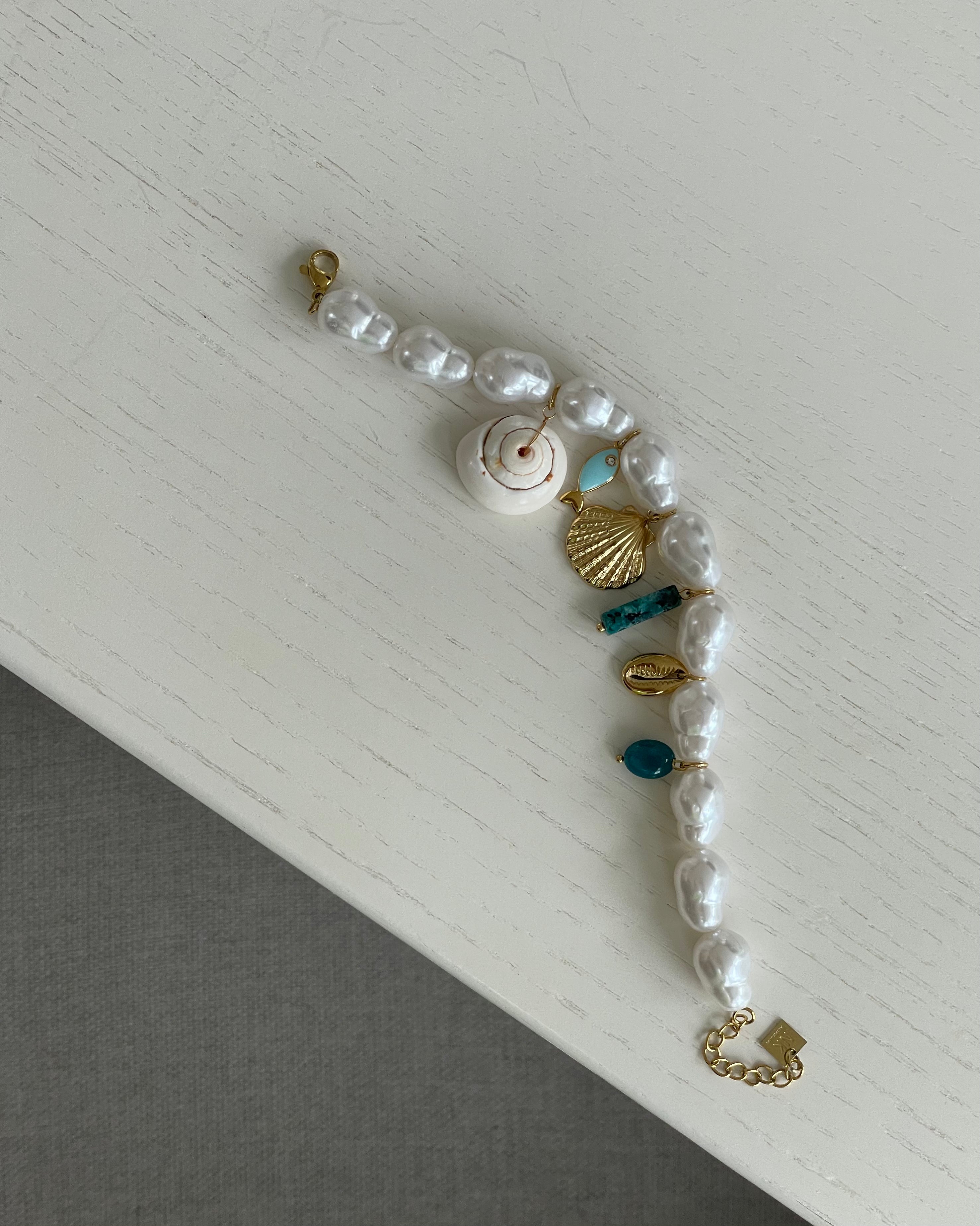 İnci Charm Plaj Bilekliği