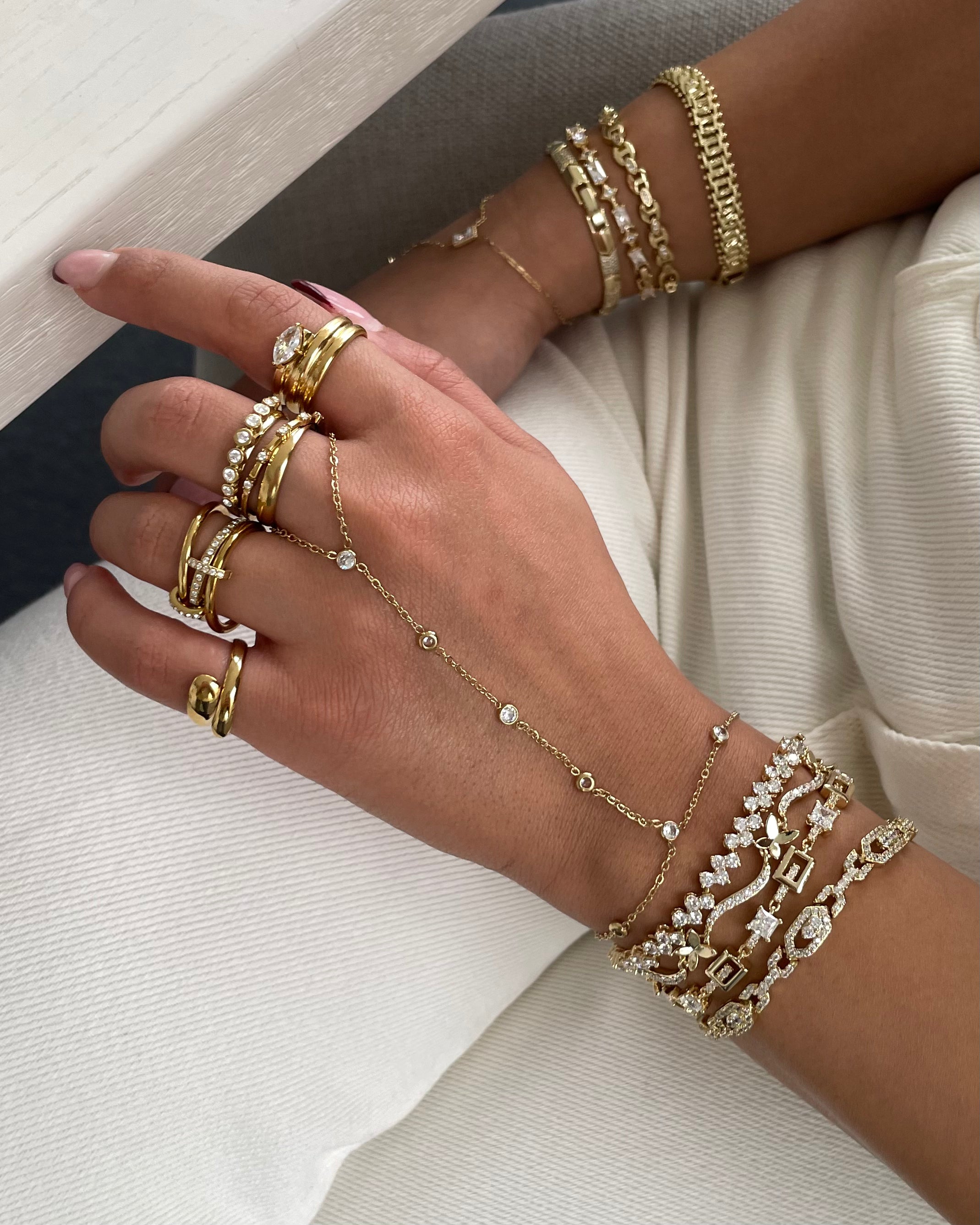 Hand Chain Fine Diamonds -18K vergoldet