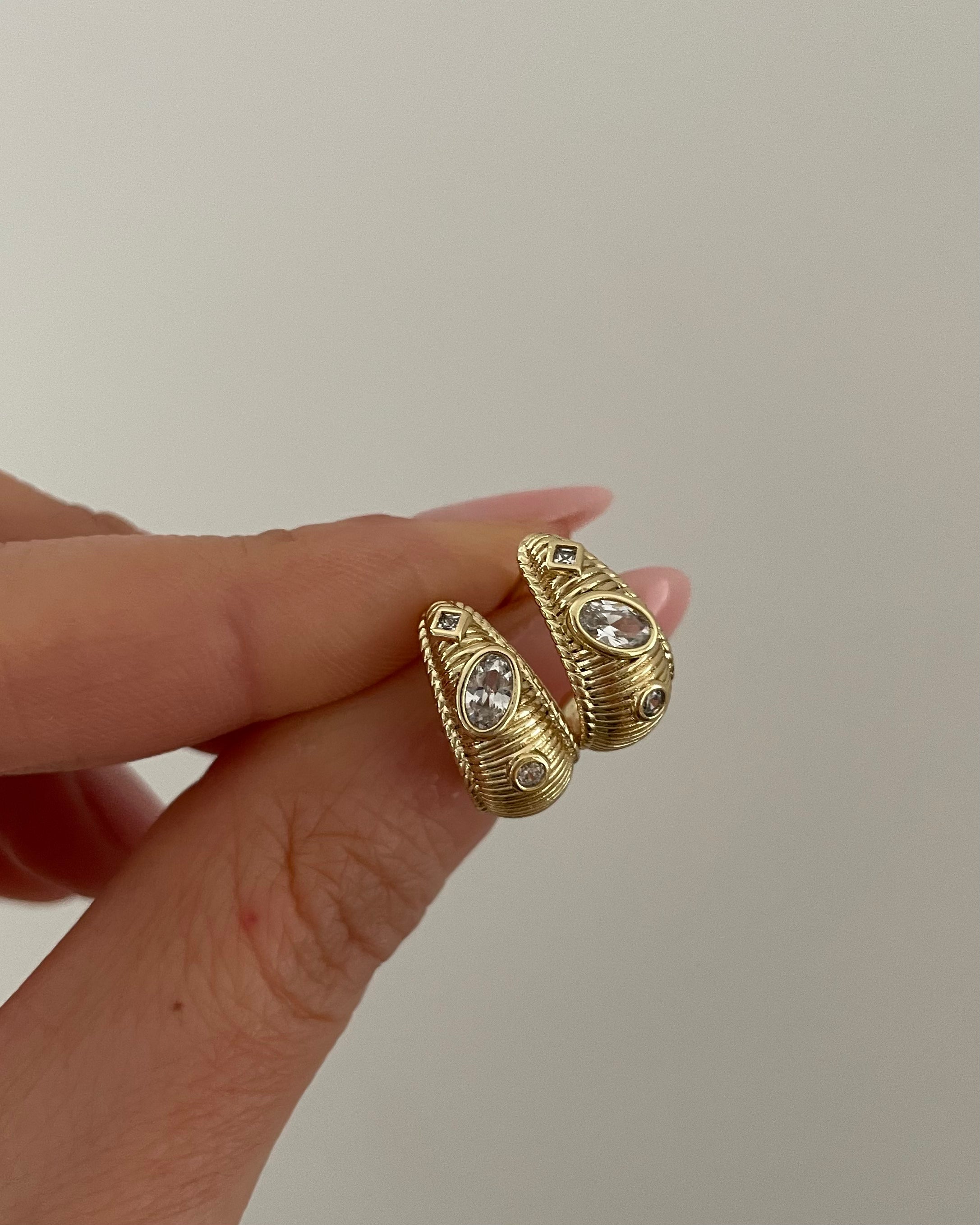 Ohrringe VIP Drop Line -14K vergoldet