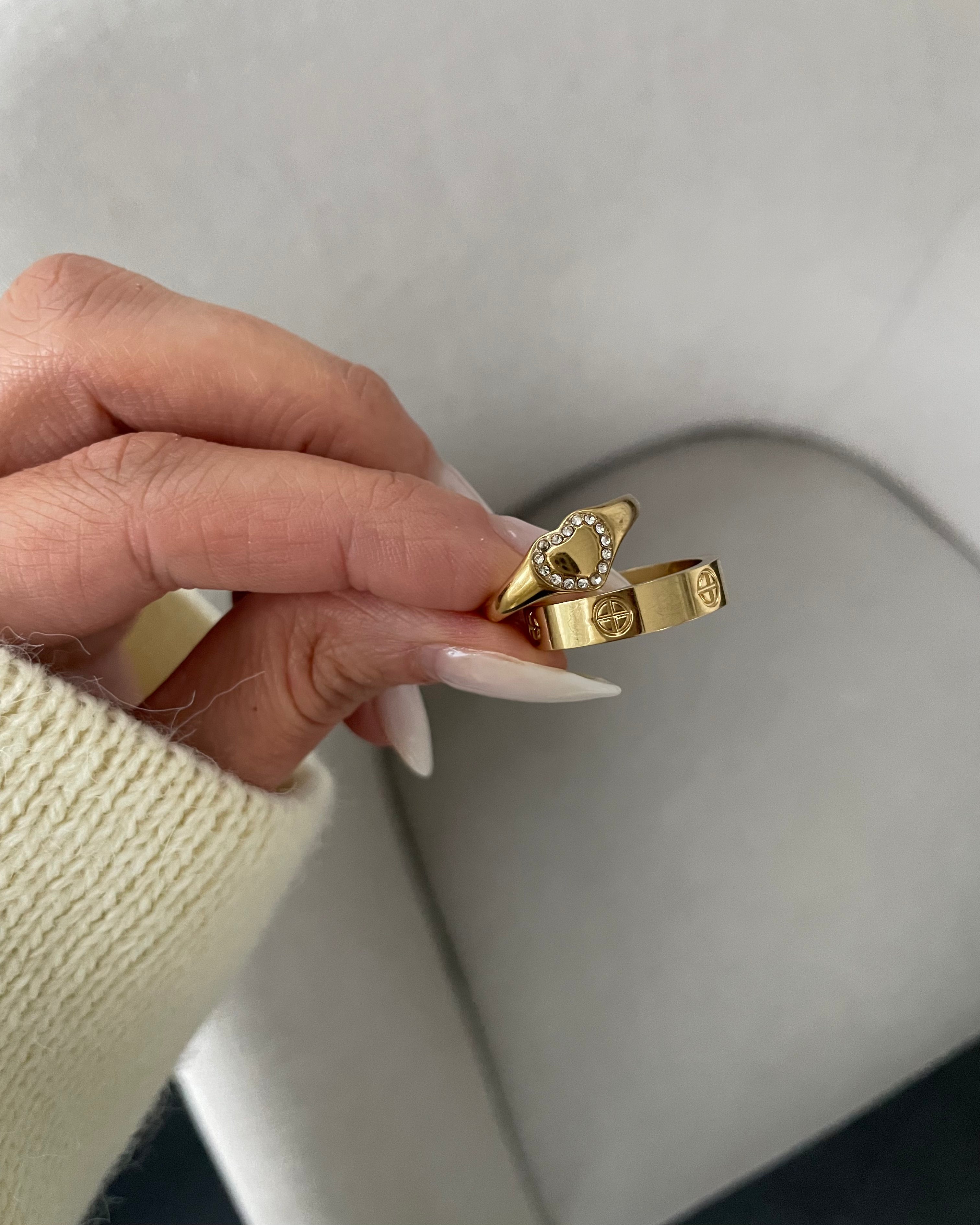 Ring Nova
