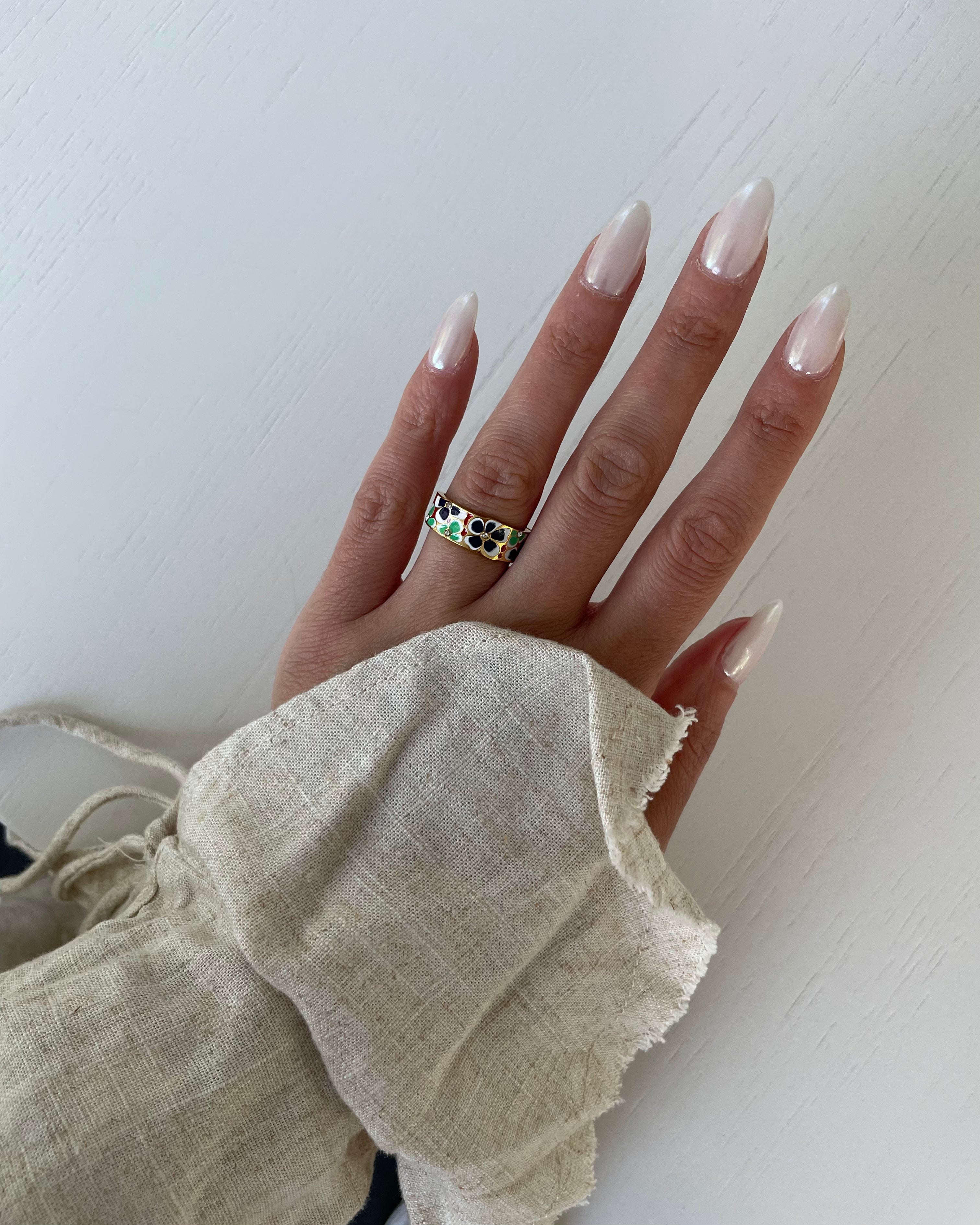 Ring Enamel Flower