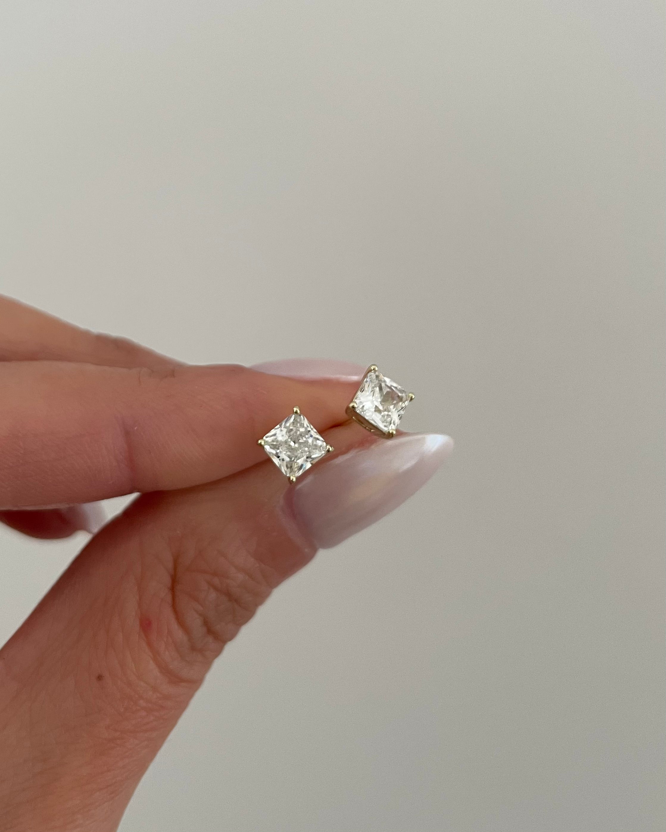 Ohrstecker VIP Cube -14K vergoldet