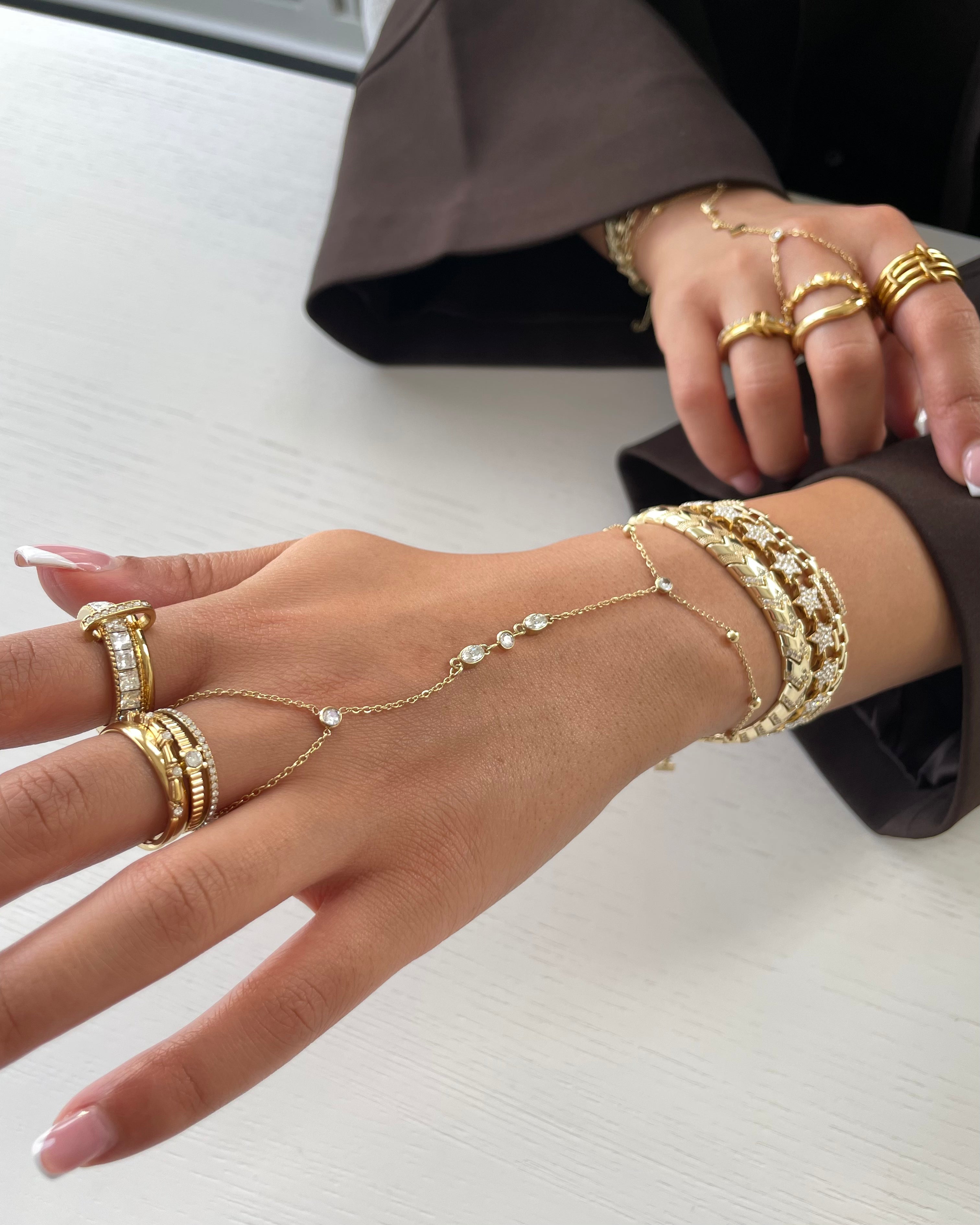 Hand Chain Oval - 18K vergoldet