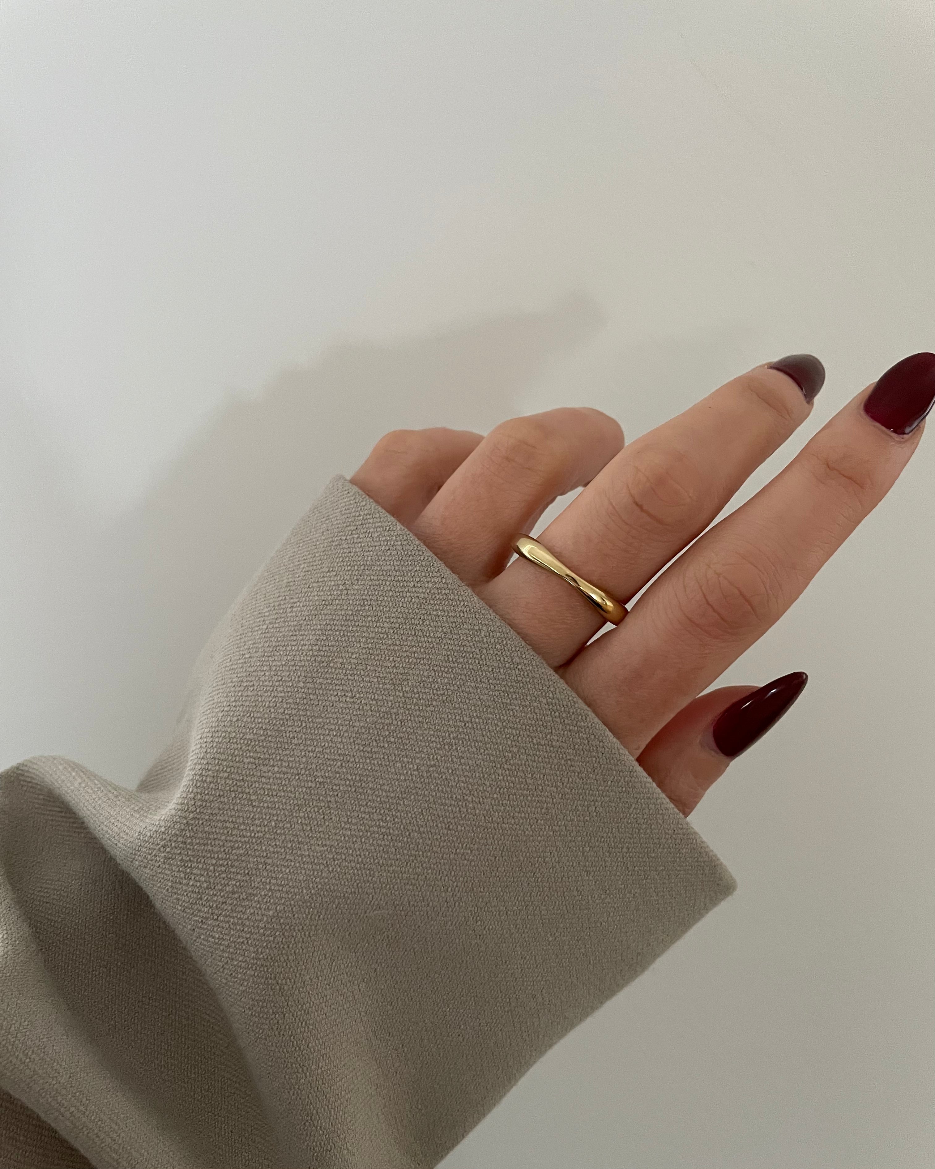 Ring Fine Wave -18K vergoldet