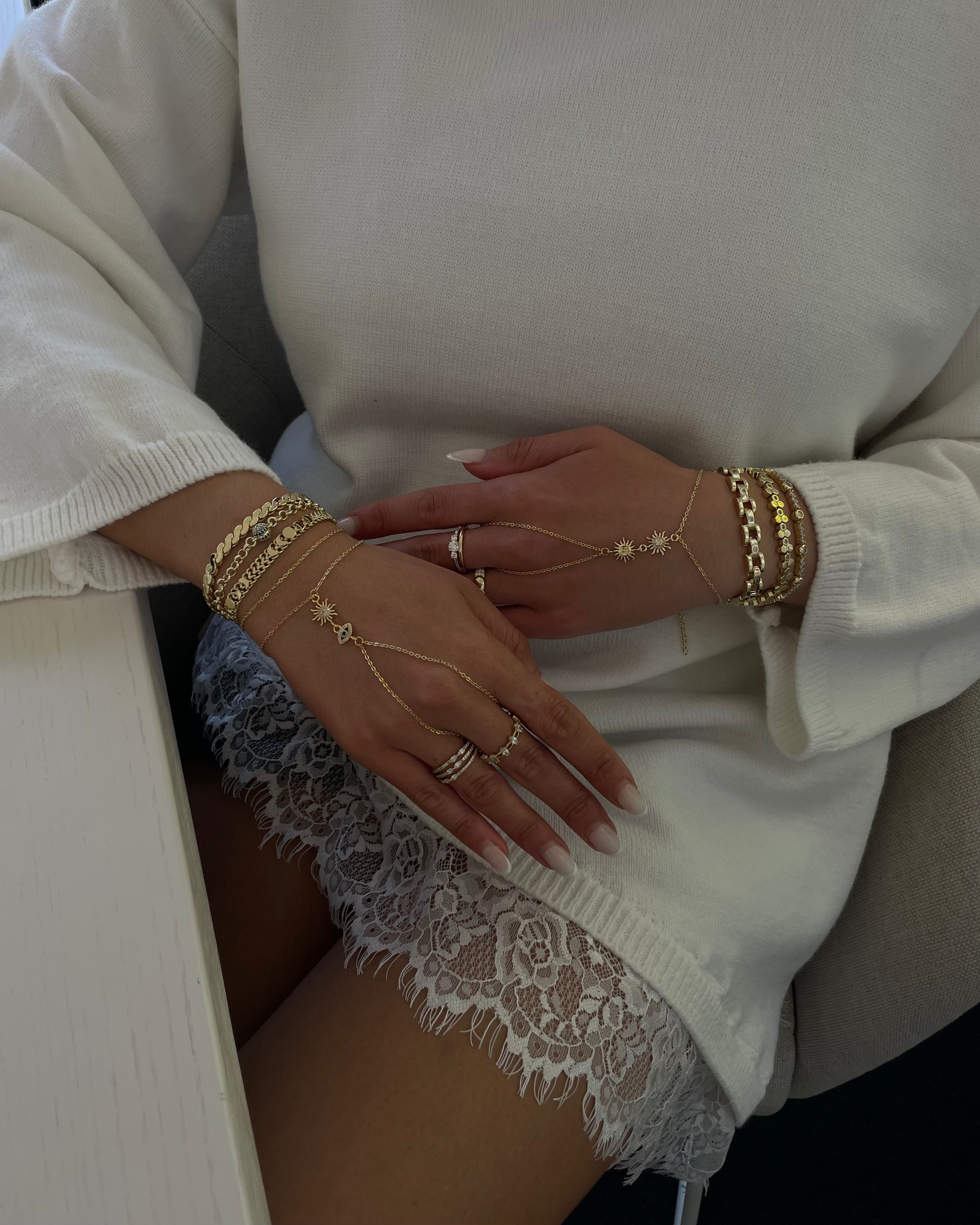 Hand Chain VIP  Sun -14K vergoldet