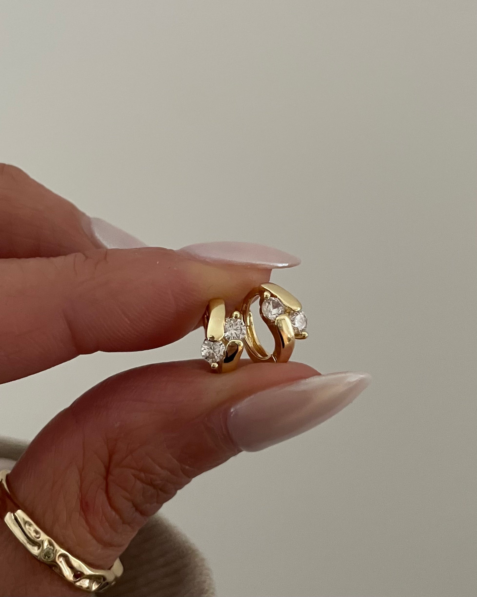 Creolen VIP Tiny Diamonds -14K vergoldet