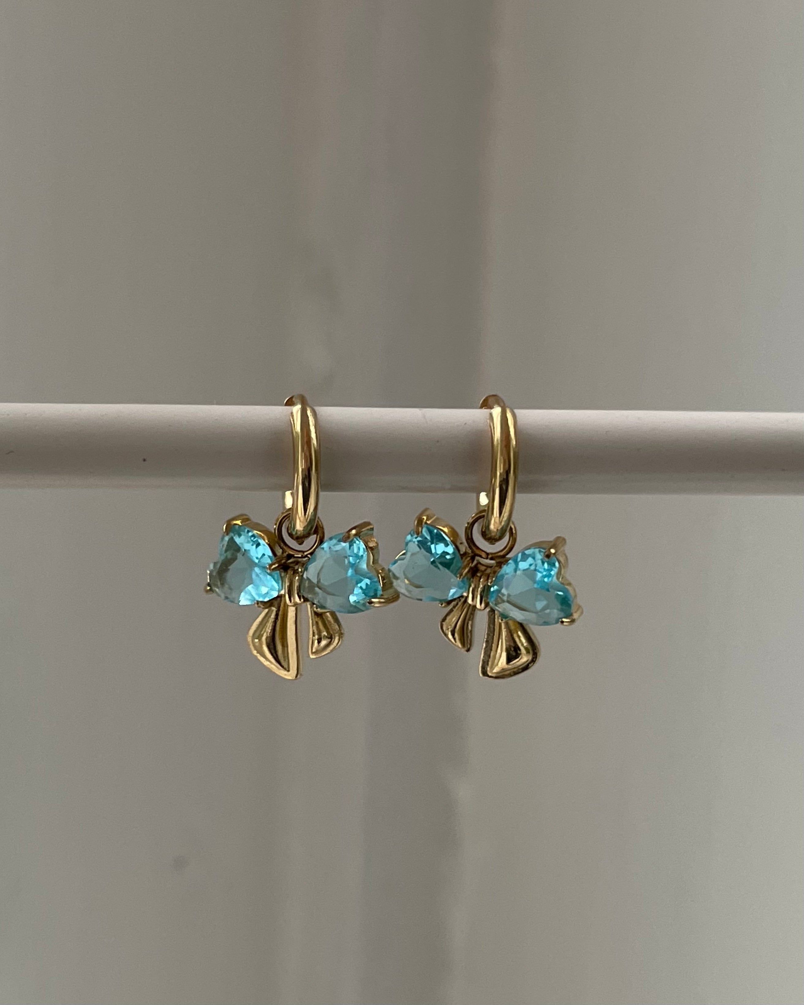 Creolen Bow Shine Aqua Blau