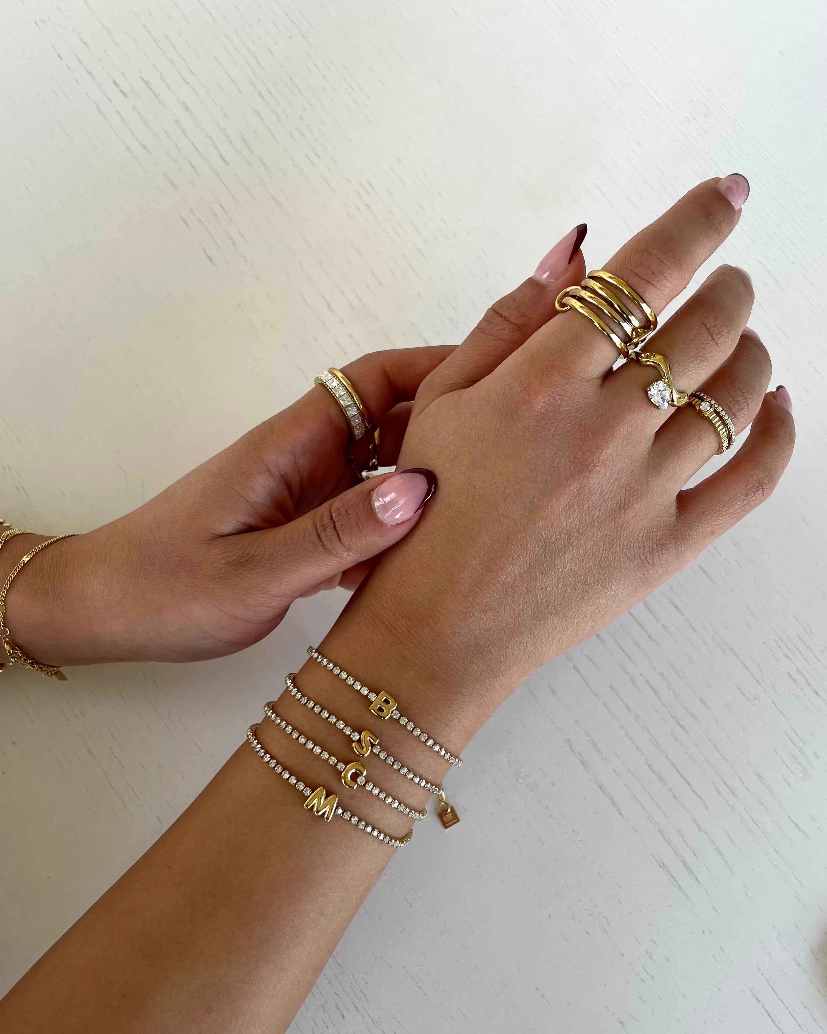 Armband Tennis Letter 18K vergoldet