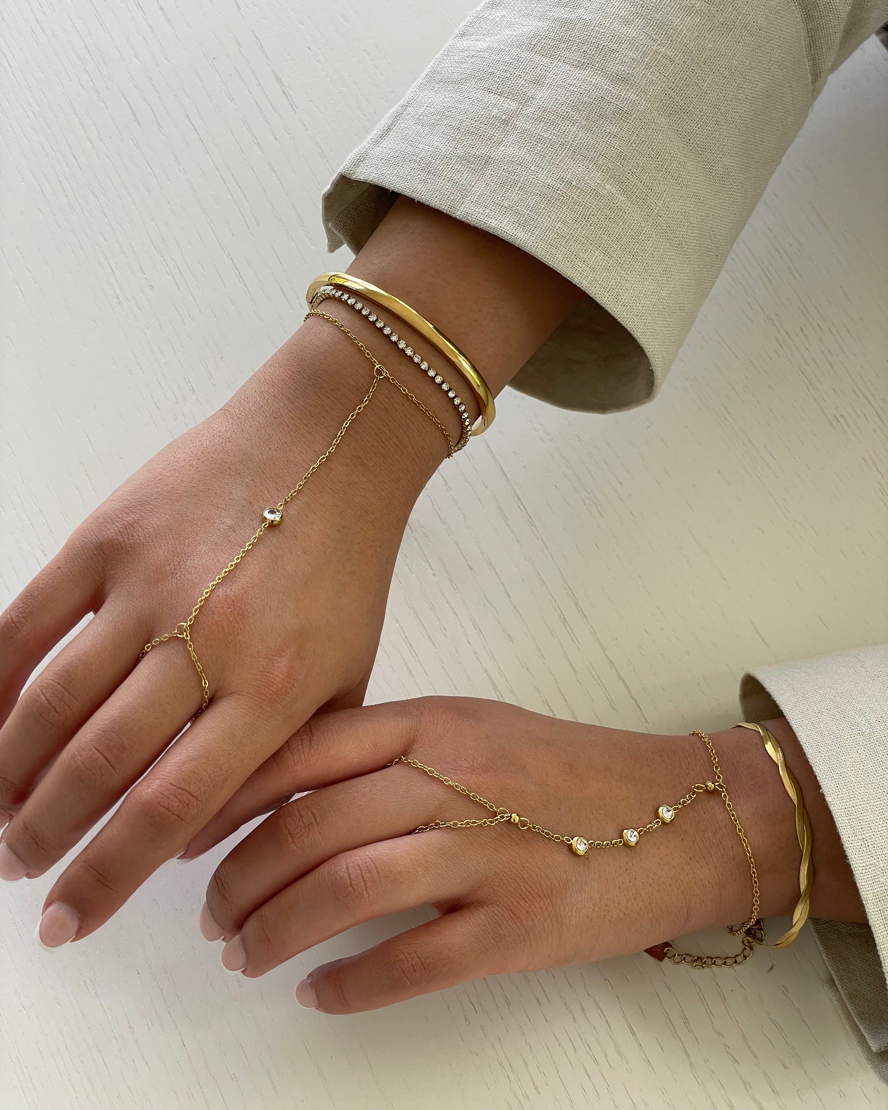 Hand Chain Stone